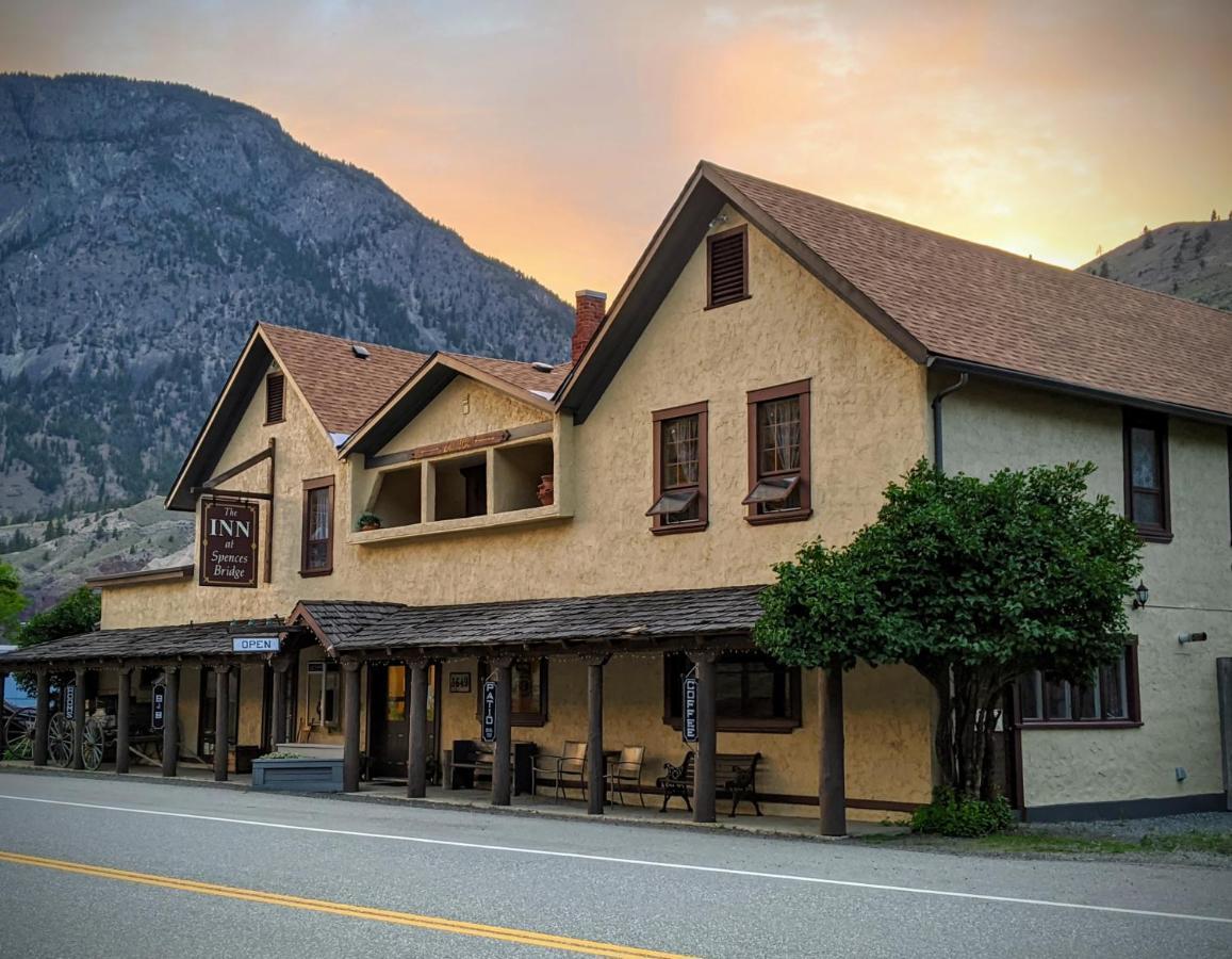 The Inn At Spences Bridge Eksteriør billede