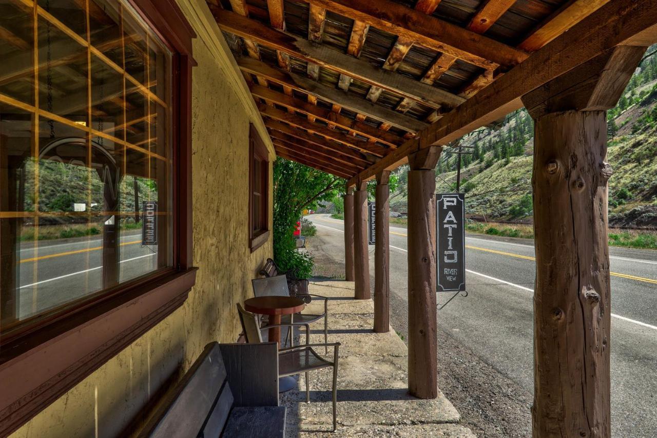 The Inn At Spences Bridge Eksteriør billede